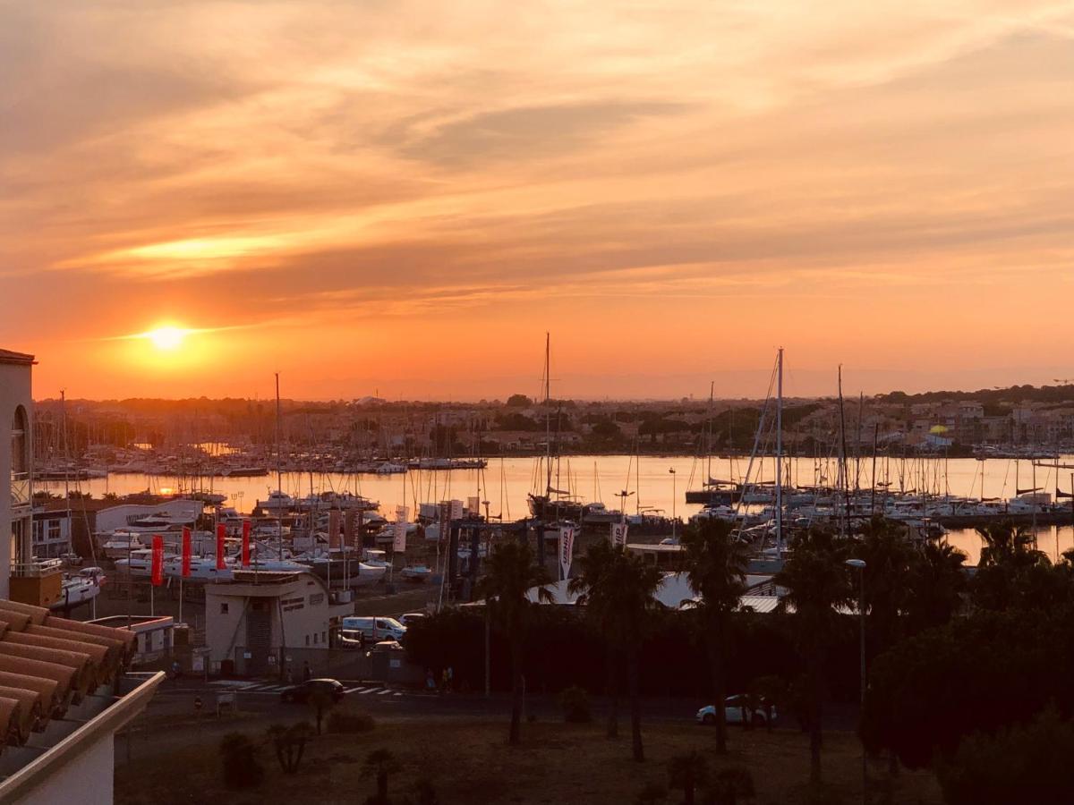 Grand Appartement Proche Port Et Plages, 6 A 8 Pers, 3 Chambres, Climatise Agde Esterno foto