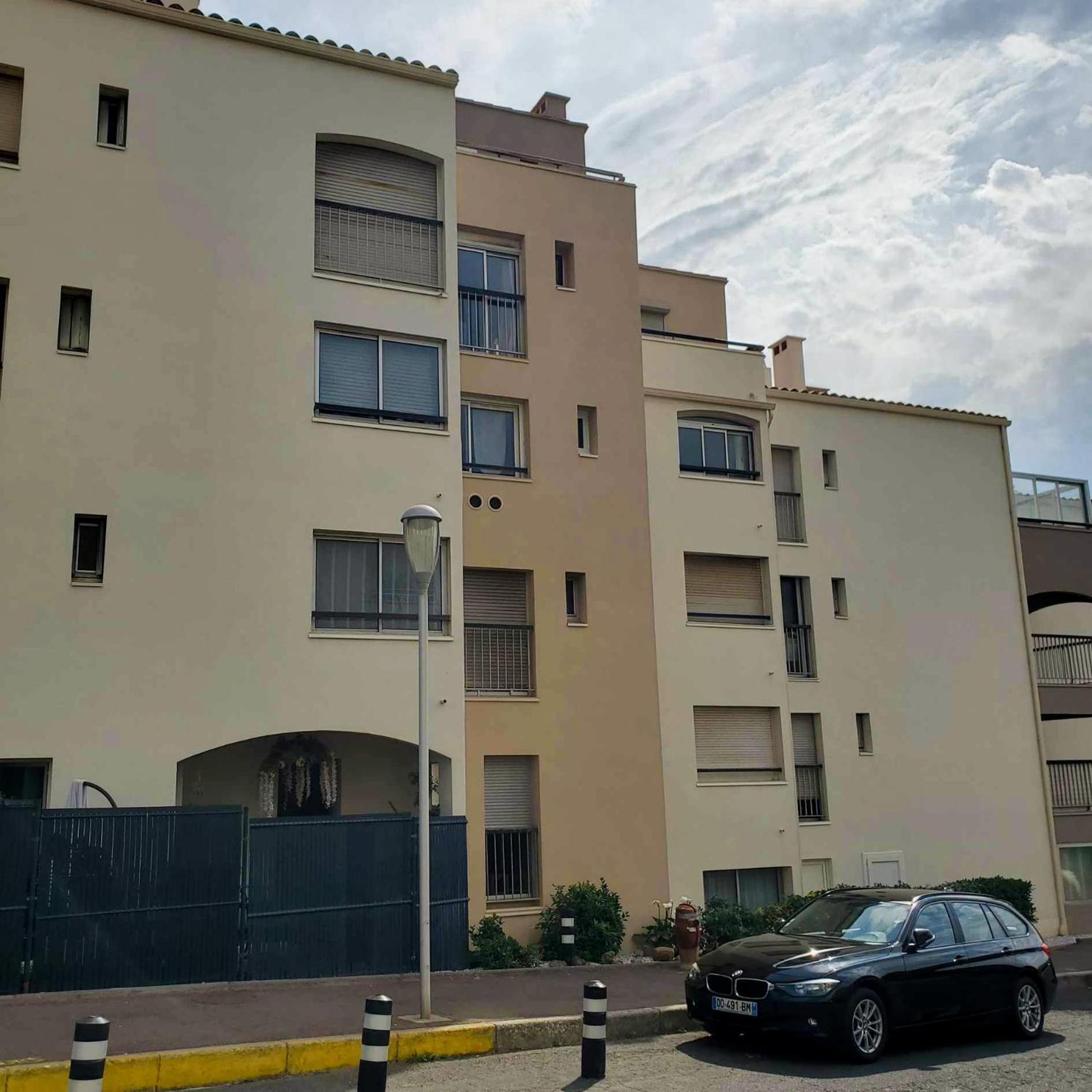 Grand Appartement Proche Port Et Plages, 6 A 8 Pers, 3 Chambres, Climatise Agde Esterno foto
