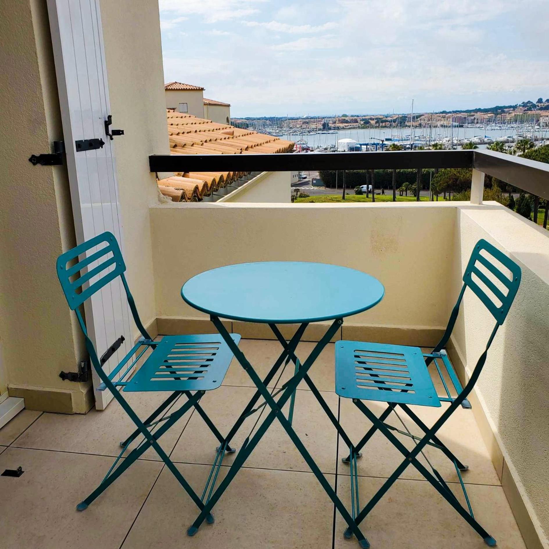 Grand Appartement Proche Port Et Plages, 6 A 8 Pers, 3 Chambres, Climatise Agde Esterno foto