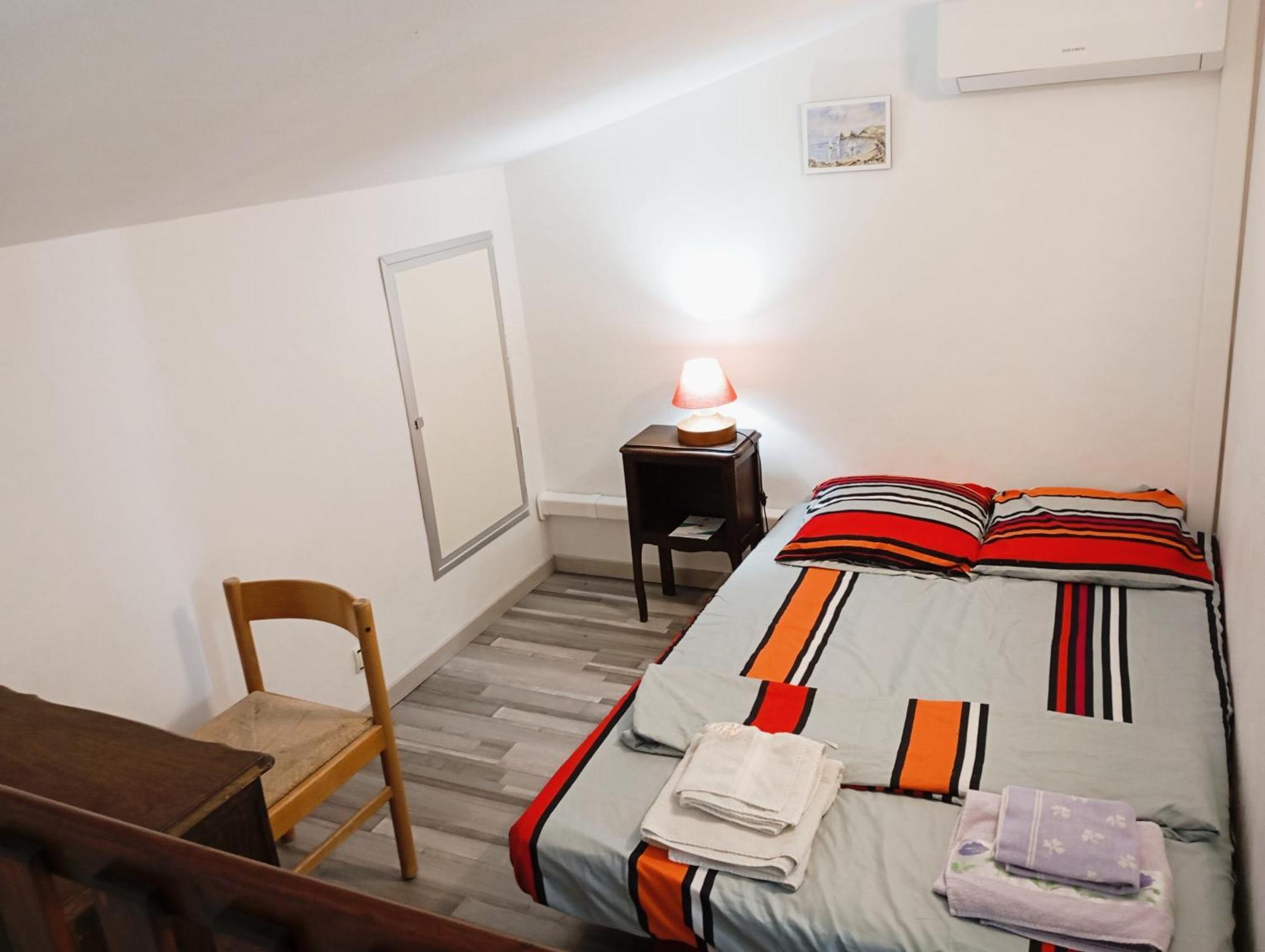 Grand Appartement Proche Port Et Plages, 6 A 8 Pers, 3 Chambres, Climatise Agde Esterno foto